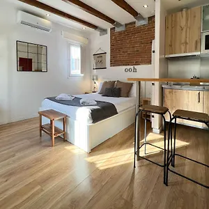 studio-with-a-large-rooftop-terrace.topbarcelonahotels.com/